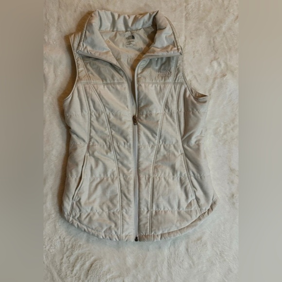 The North Face Women’s Quilted Zip Puffer Vest Cream Size S - Picture 3 of 4